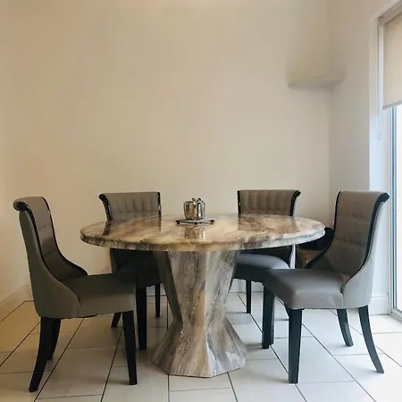 Townhouse Clifden: Located In The Heart Of Connemara Holiday home Clifden