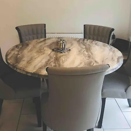 Townhouse Clifden: Located In The Heart Of Connemara * Clifden