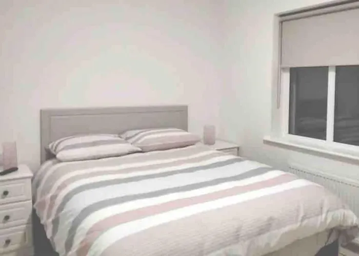 Townhouse Clifden: Located In The Heart Of Connemara Tatil Evi *