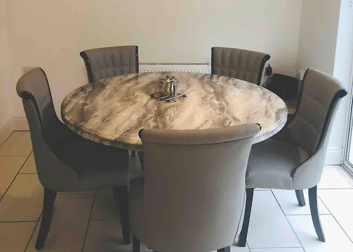 Townhouse Clifden: Located In The Heart Of Connemara * Clifden