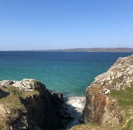 Townhouse Clifden: Located In The Heart Of Connemara Tatil Evi Clifden